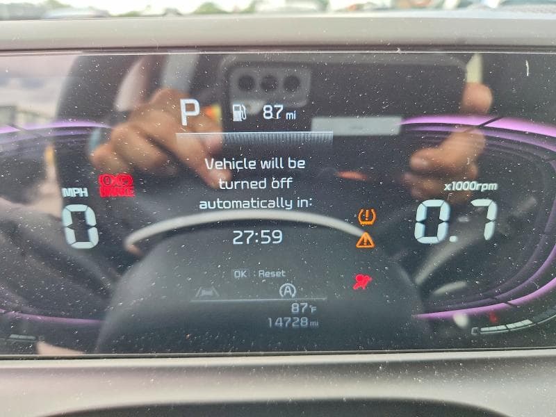 2025 KIA SELTOS S 9