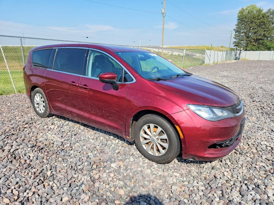 2017 CHRYSLER PACIFICA TOURING 4