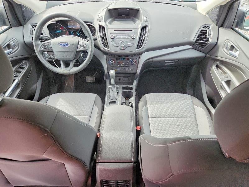 2017 FORD ESCAPE SE 8