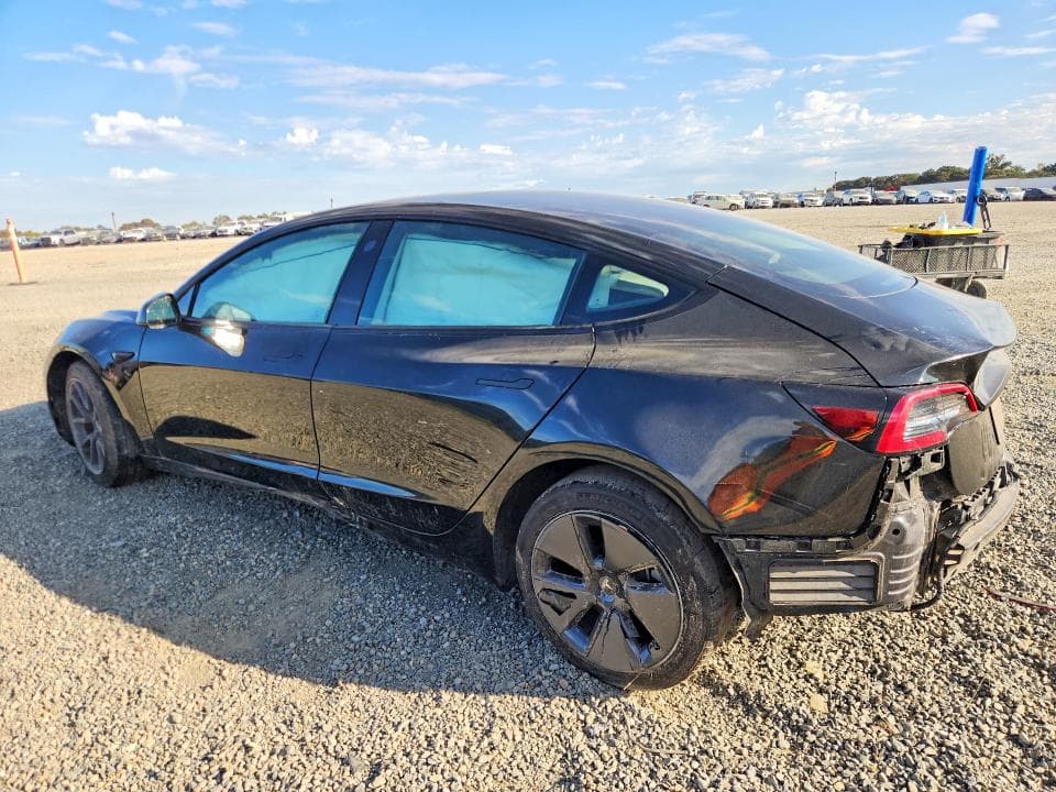 2023 TESLA MODEL 3 2