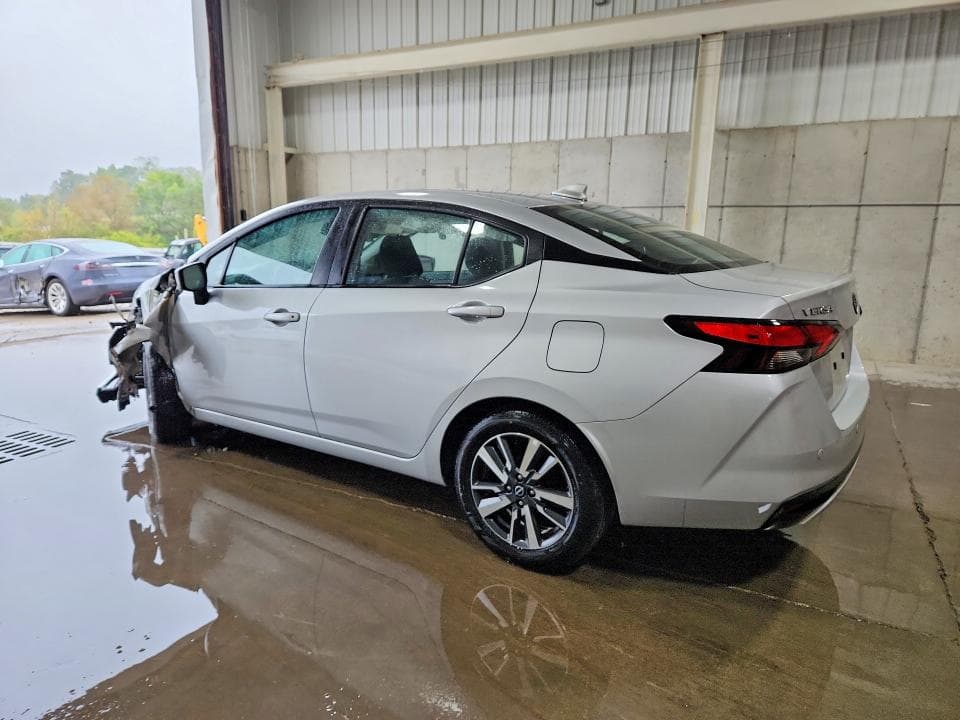 2025 NISSAN VERSA SV 2