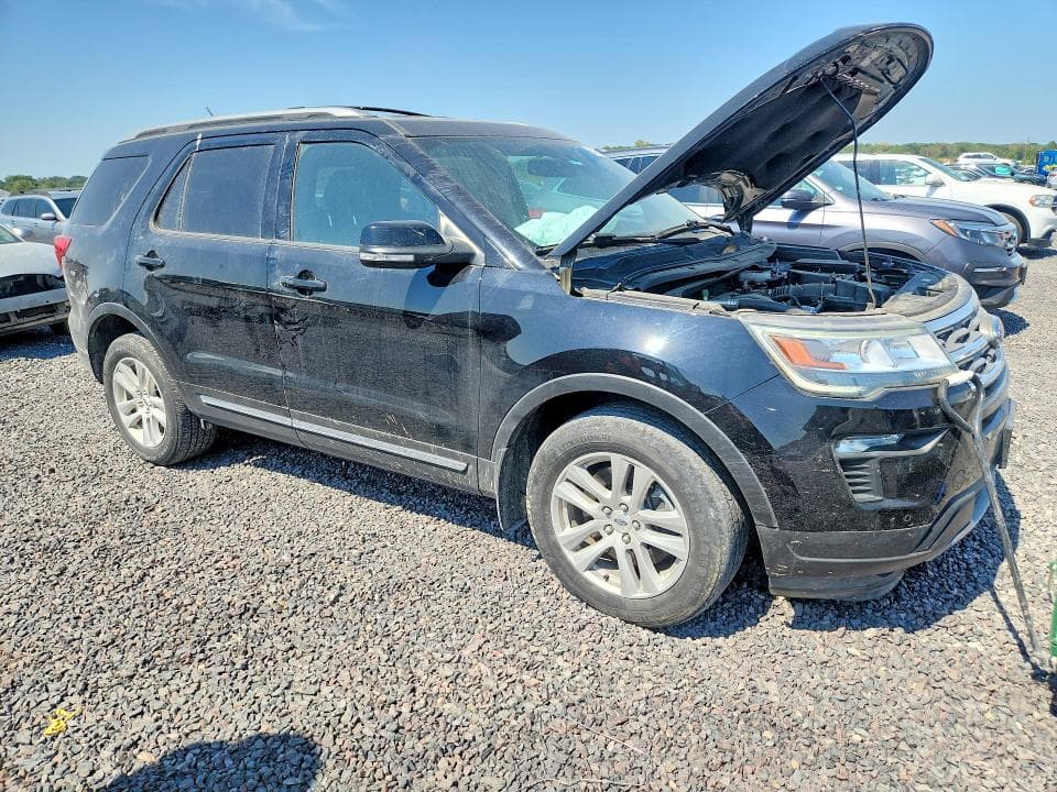 2018 FORD EXPLORER XLT 4