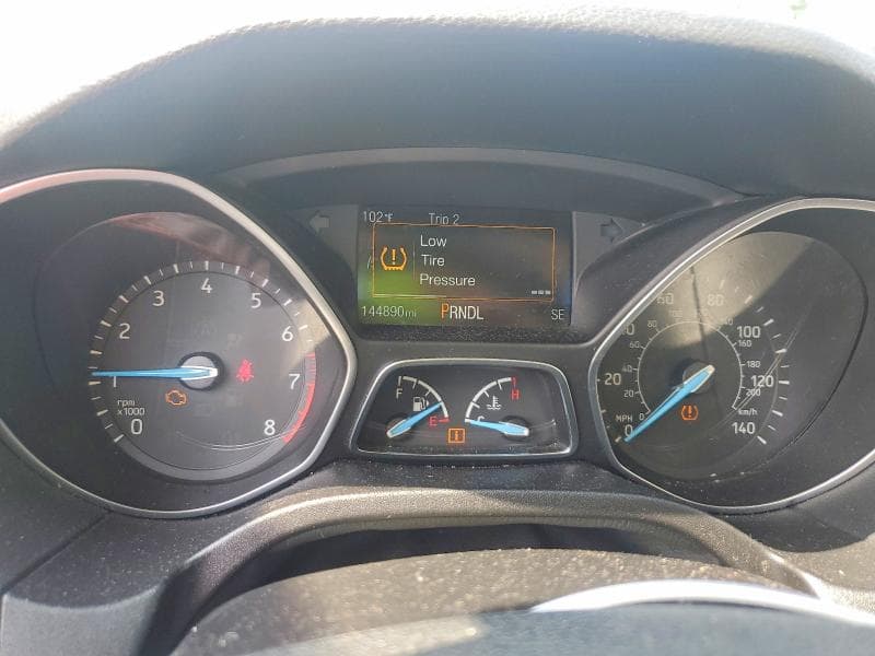 2017 FORD FOCUS SE 9