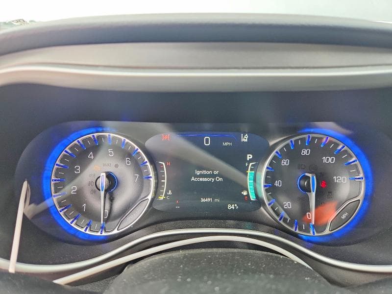 2024 CHRYSLER PACIFICA TOURING L 9