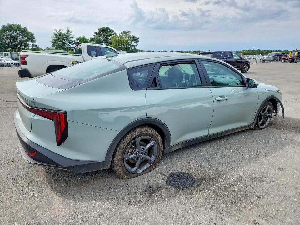 2026 KIA K4 LXS 3