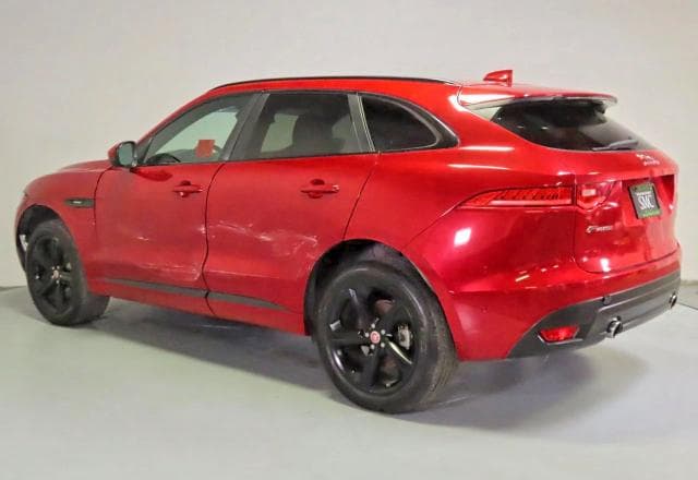 2017 JAGUAR F-PACE R - SPORT 4