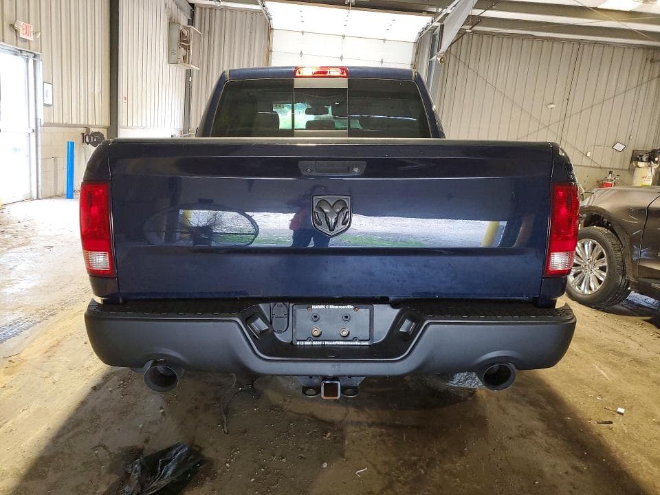 2017 RAM 1500 SLT 6