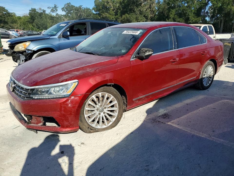2017 VOLKSWAGEN PASSAT SE - 1