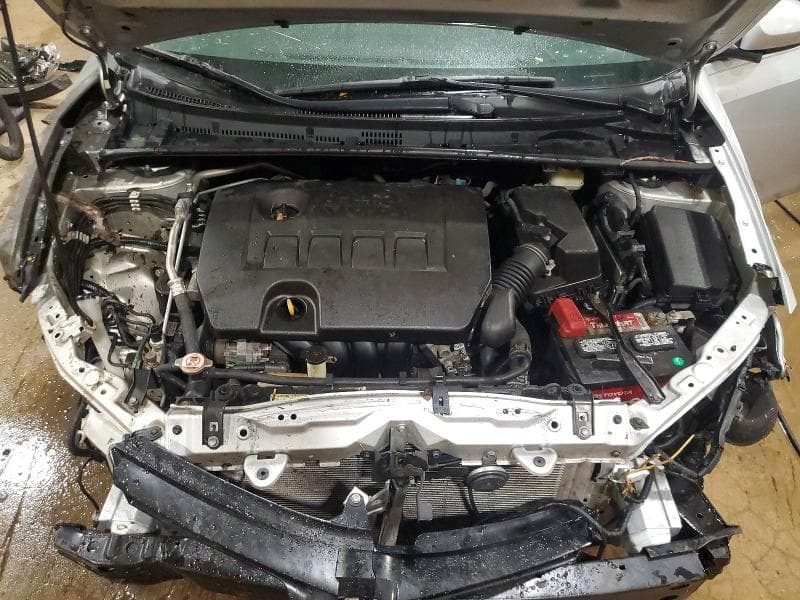 2017 TOYOTA COROLLA LE 11
