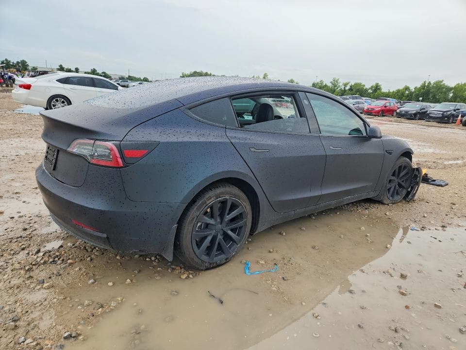 2022 TESLA MODEL 3 3