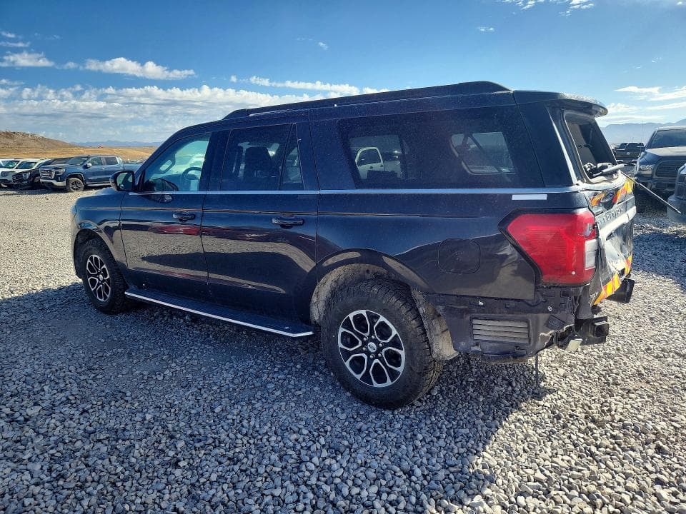 2022 FORD EXPEDITION MAX XLT 2