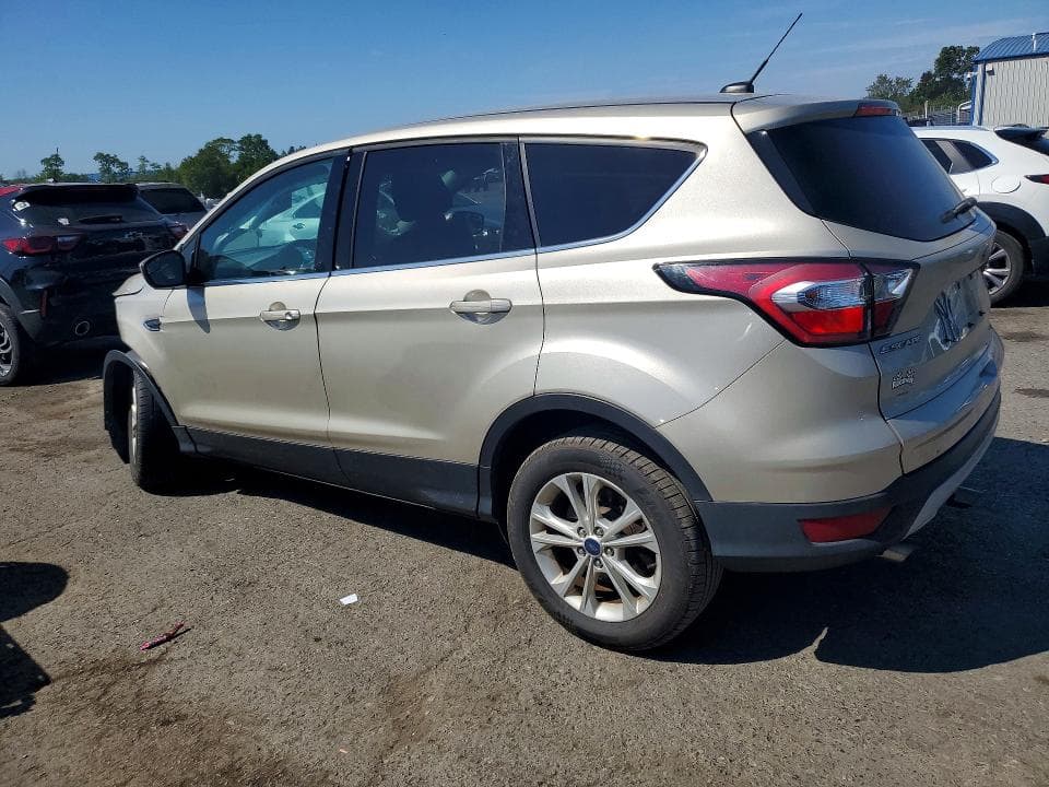 2017 FORD ESCAPE SE 2