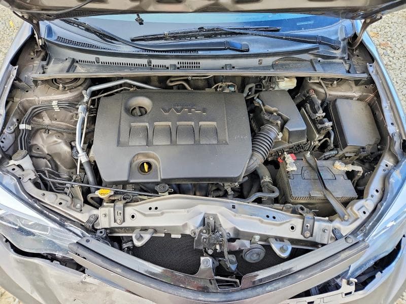 2017 TOYOTA COROLLA SE 11
