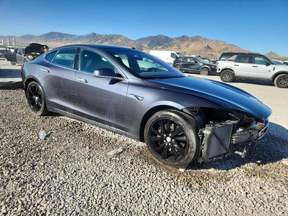 2017 TESLA MODEL S 4
