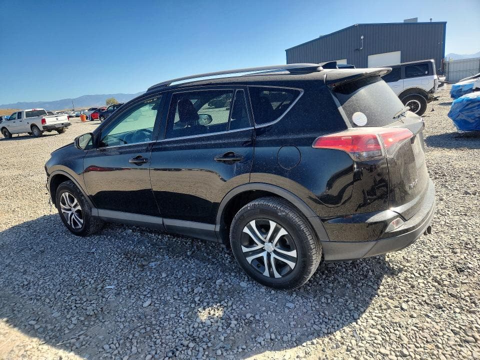 2017 TOYOTA RAV4 LE 2