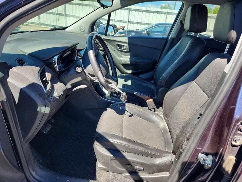 2019 CHEVROLET TRAX 1LT 7