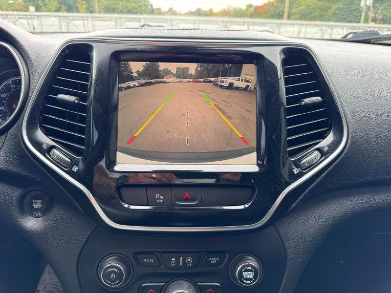 2019 JEEP CHEROKEE LIMITED 11