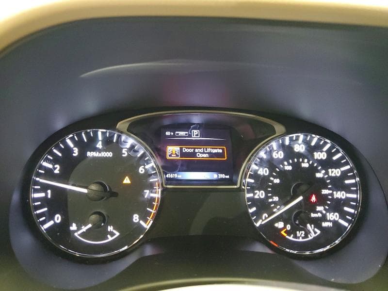 2019 NISSAN PATHFINDER S 9
