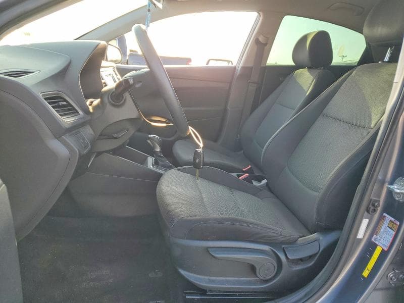 2020 HYUNDAI ACCENT SE 7