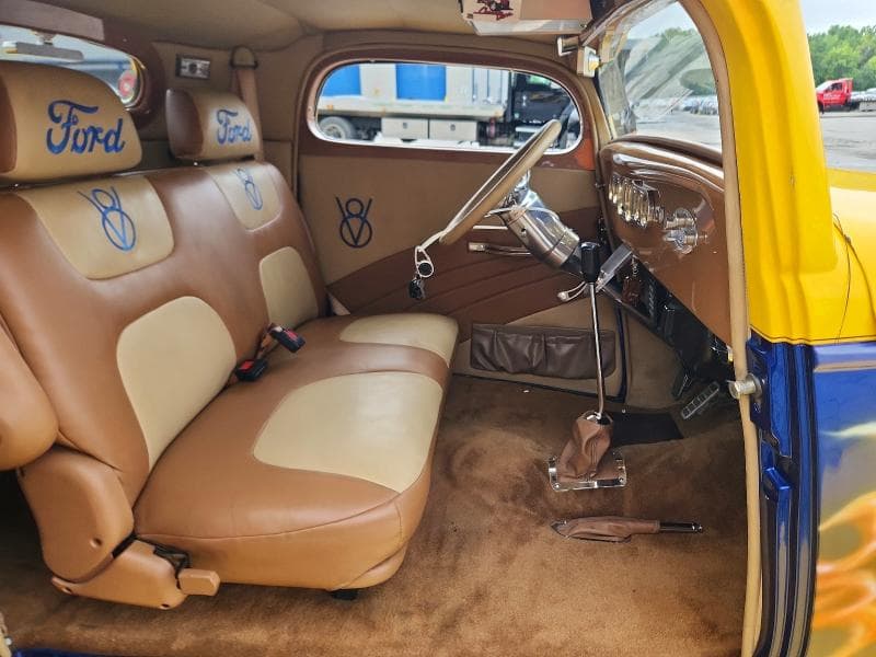 1934 FORD COUPE 7