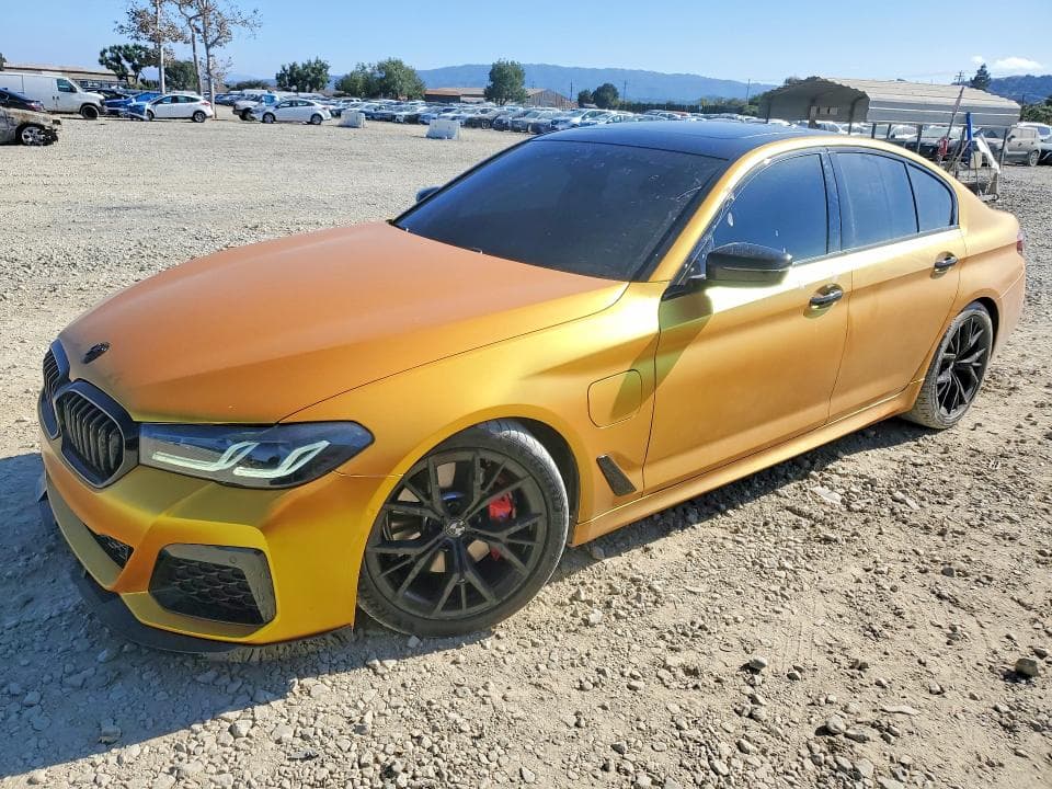 2021 BMW 530E - 1