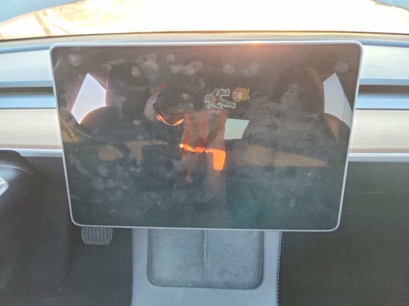 2025 TESLA MODEL Y 9