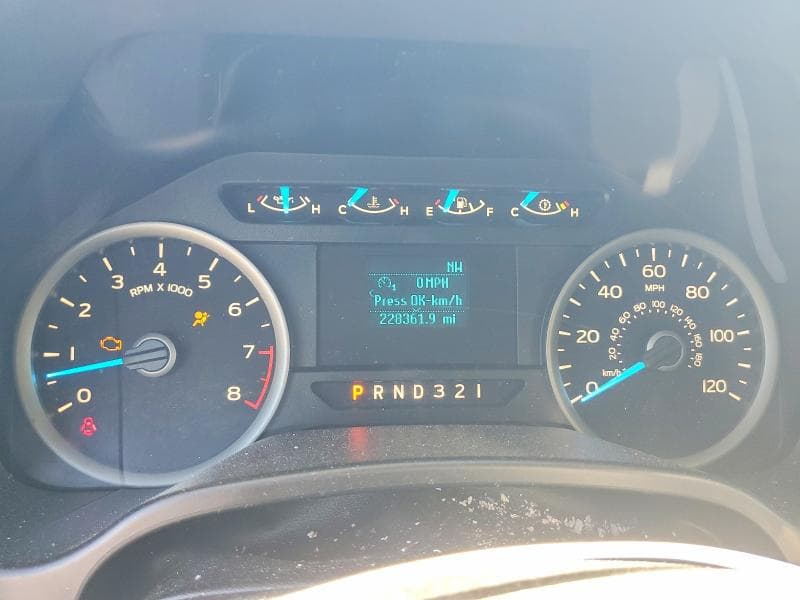 2017 FORD F150 SUPERCREW 9