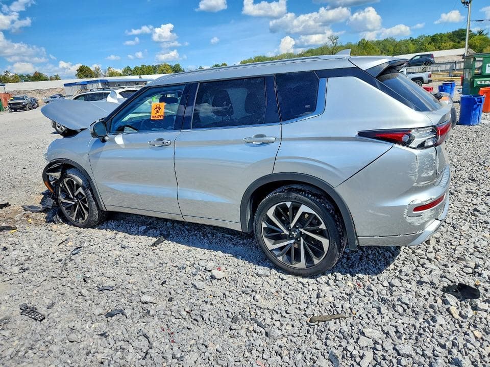 2024 MITSUBISHI OUTLANDER SEL 2