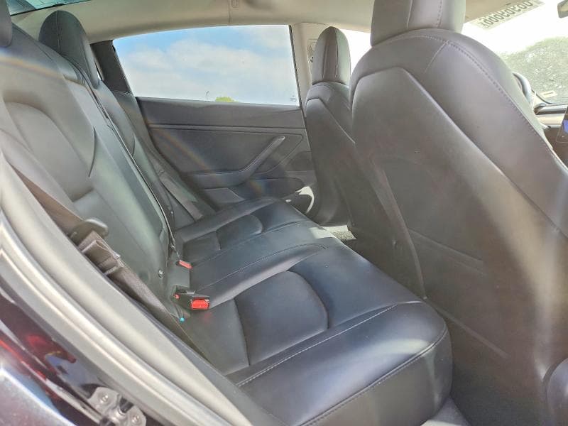 2018 TESLA MODEL 3 10