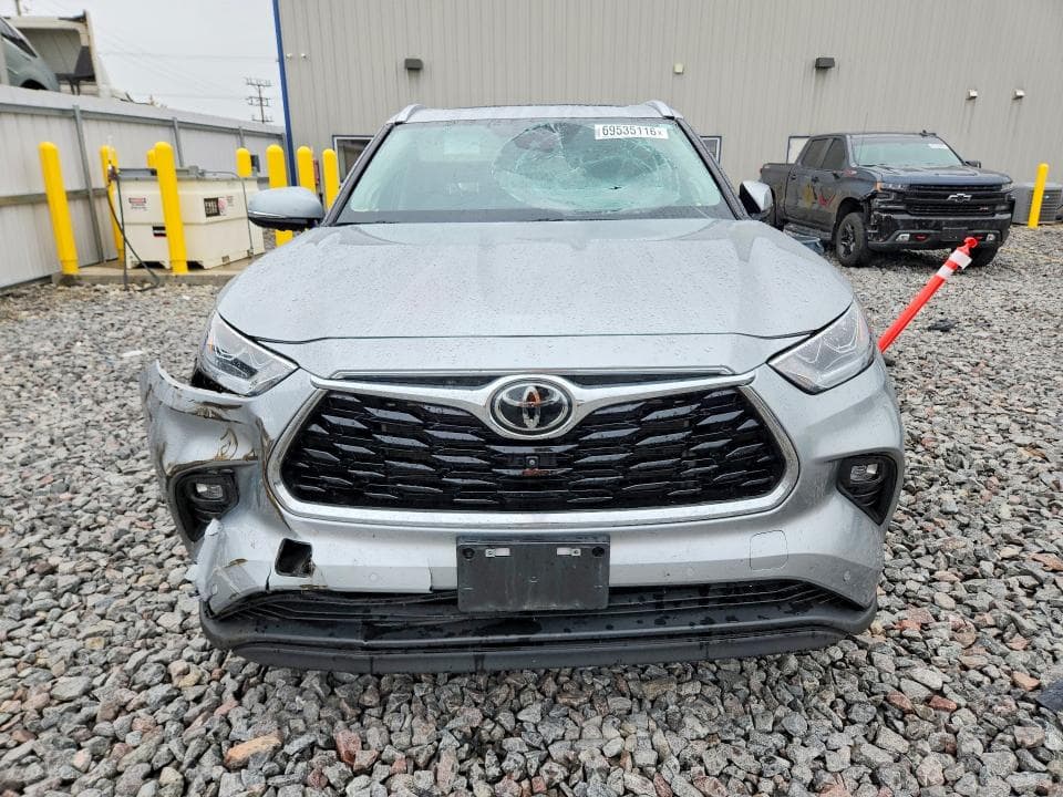 2024 TOYOTA HIGHLANDER LIMITED 5