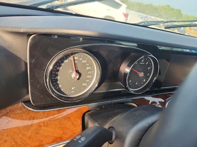 2017 MERCEDES-BENZ E 300 9