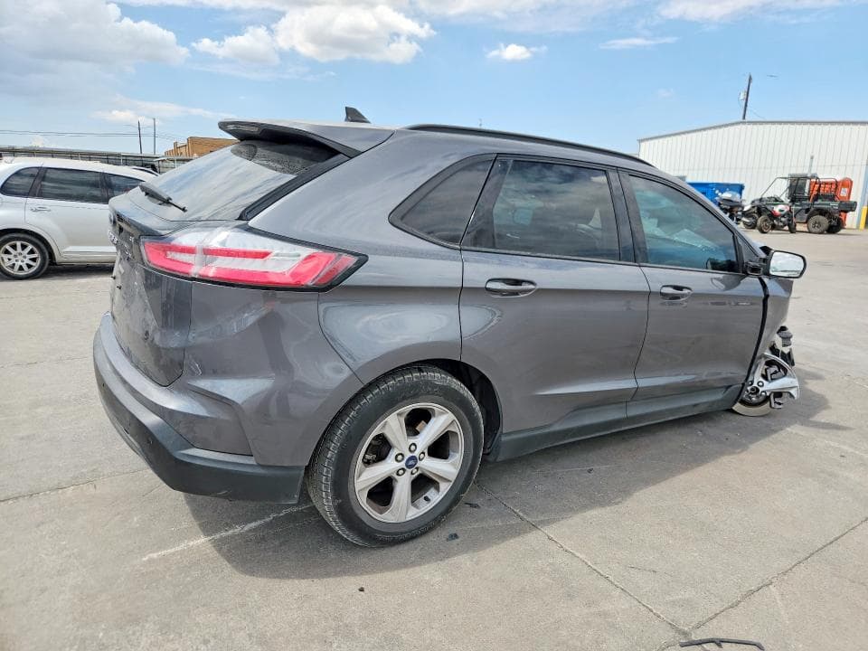 2021 FORD EDGE SE 3