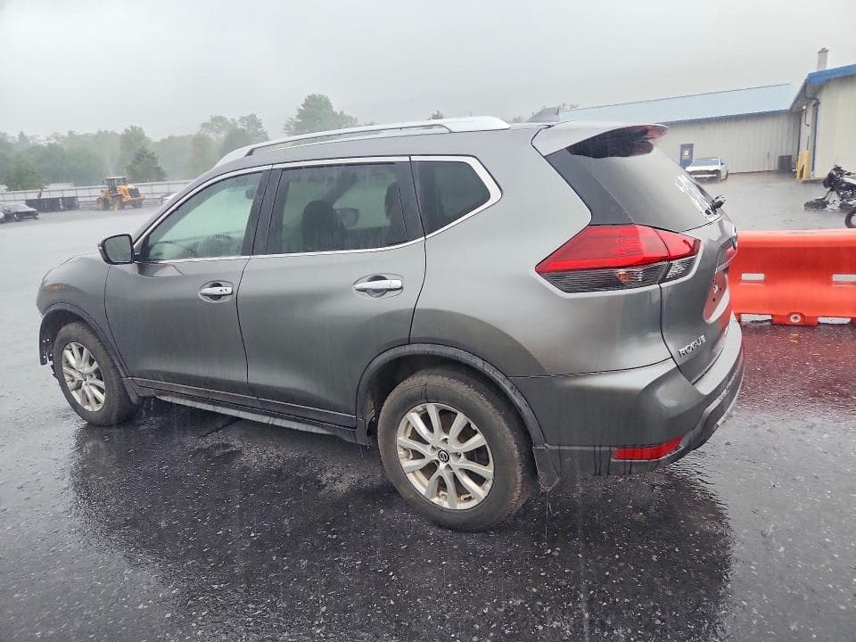 2018 NISSAN ROGUE SV 2