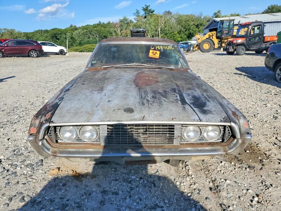 1967 FORD THUNDERBIRD 5