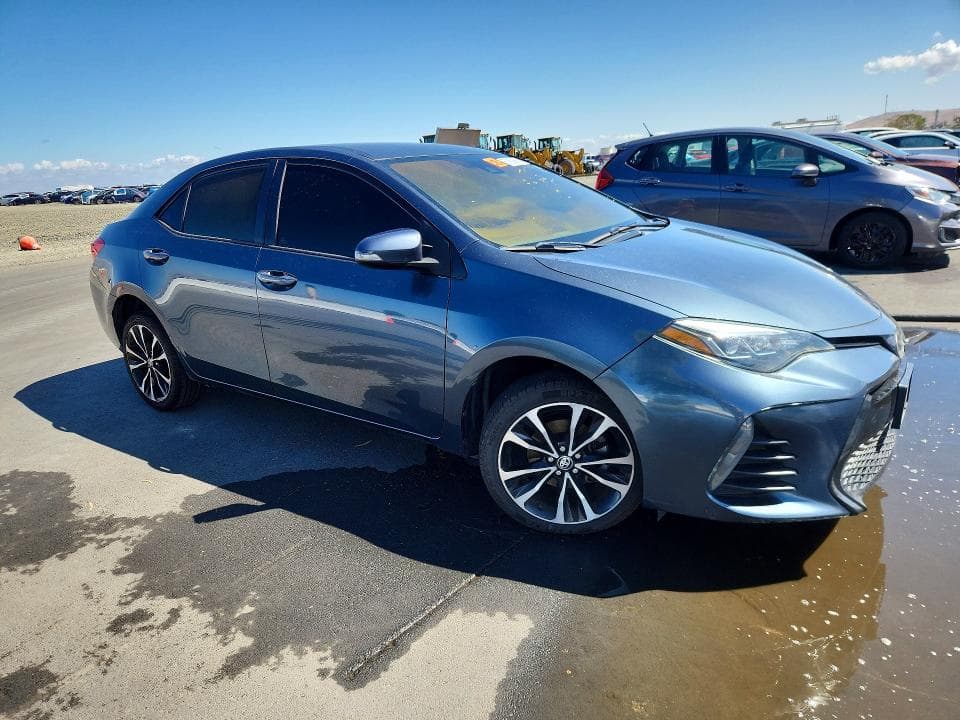 2019 TOYOTA COROLLA SE 4