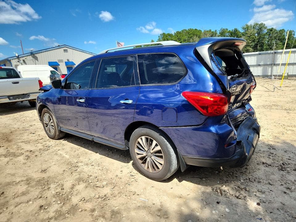 2017 NISSAN PATHFINDER S 2