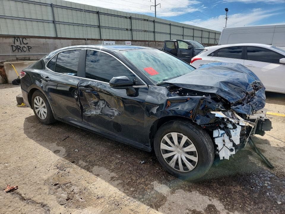 2024 TOYOTA CAMRY LE 4