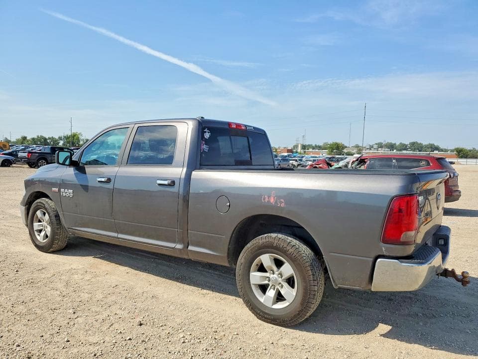 2017 RAM 1500 SLT 2