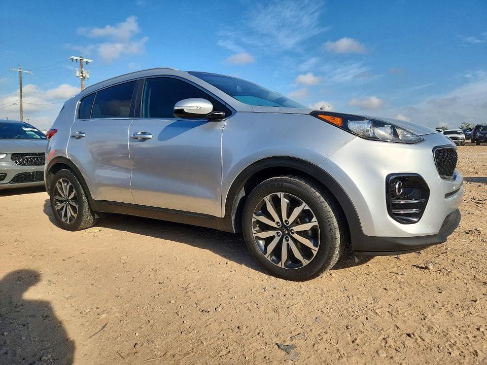2017 KIA SPORTAGE EX 4