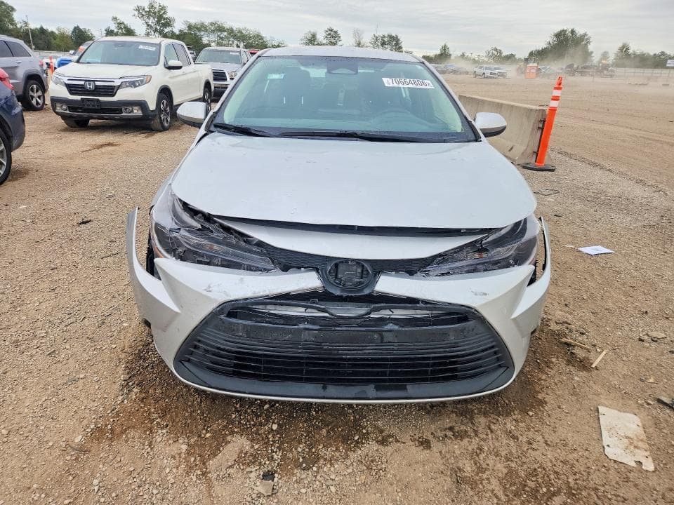 2023 TOYOTA COROLLA LE 5