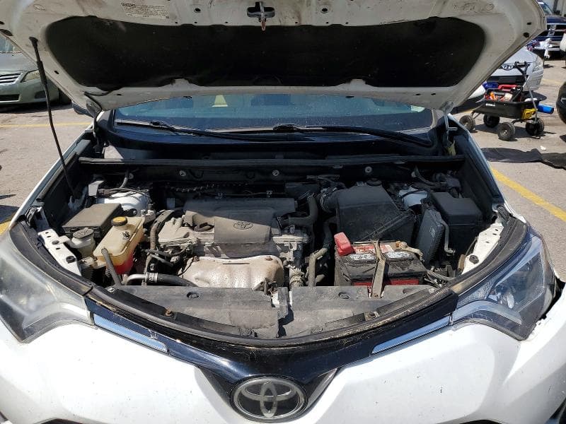 2017 TOYOTA RAV4 XLE 12