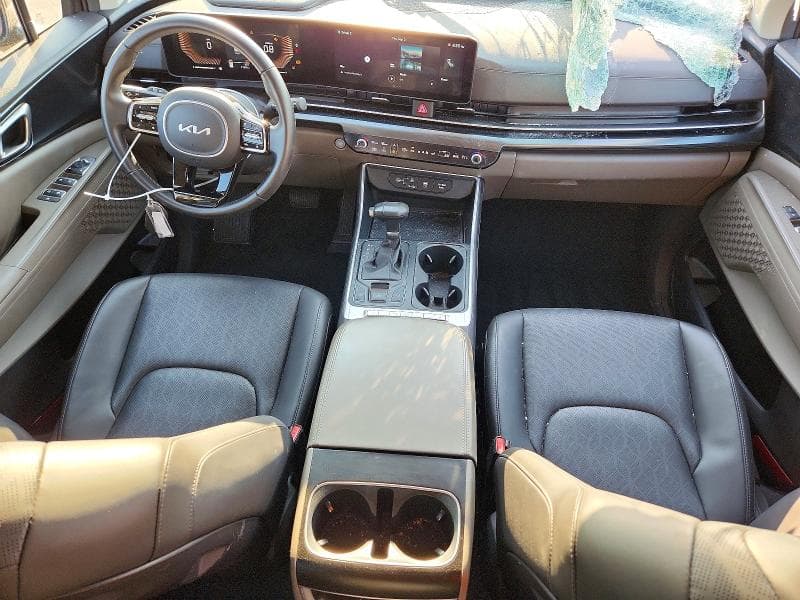 2026 KIA CARNIVAL LXS 8
