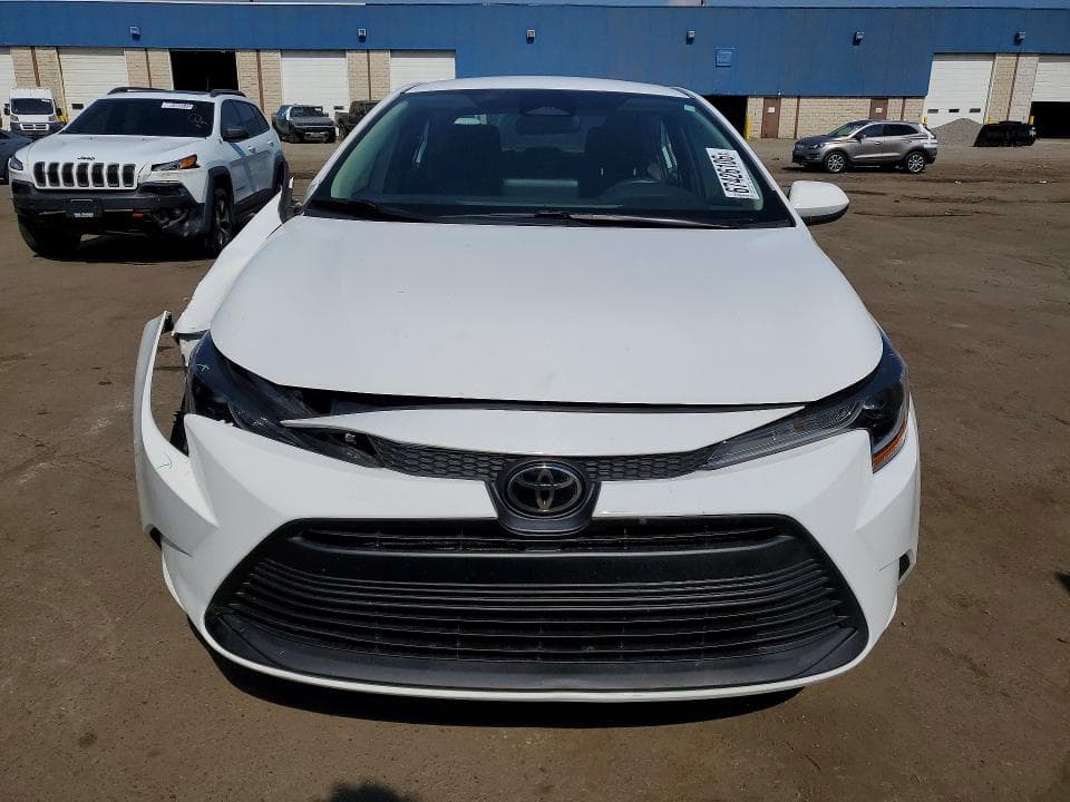 2024 TOYOTA COROLLA LE 5