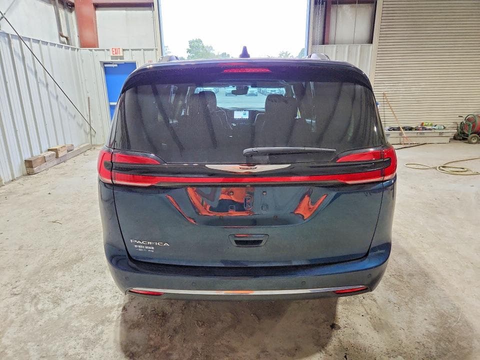 2021 CHRYSLER PACIFICA TOURING L 6