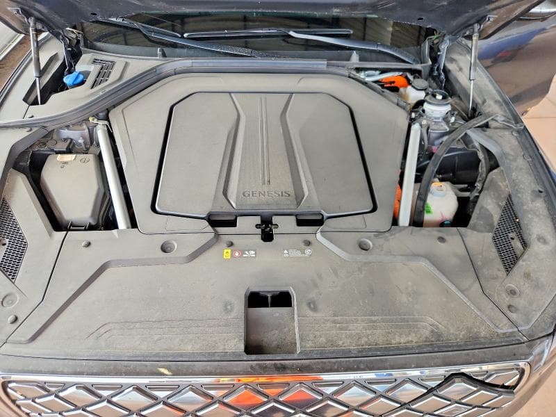2023 GENESIS ELECTRIFIED GV70 BASE 11