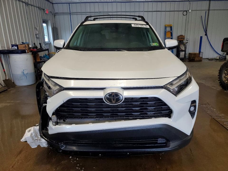 2024 TOYOTA RAV4 XLE PREMIUM 5
