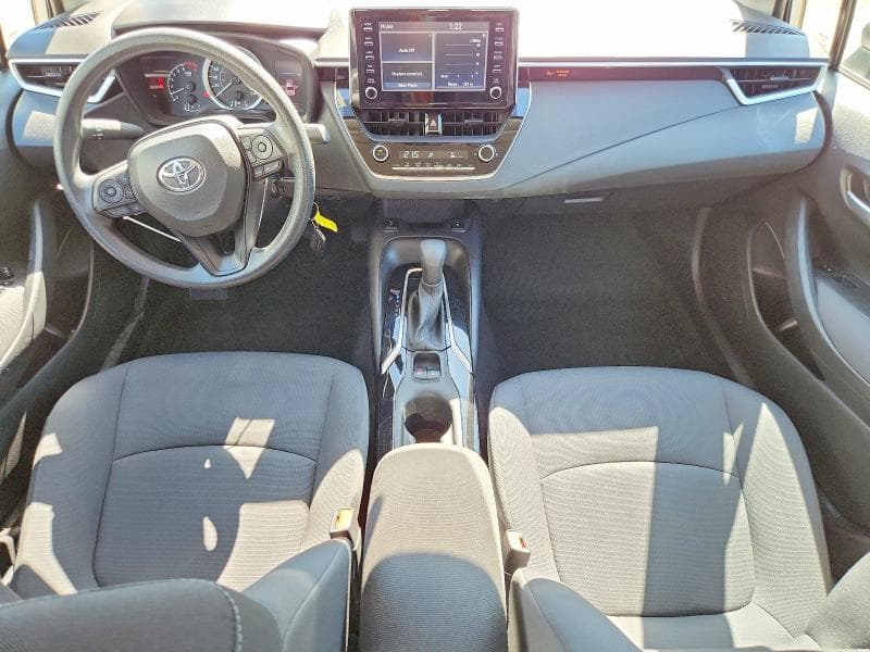2020 TOYOTA COROLLA LE 8