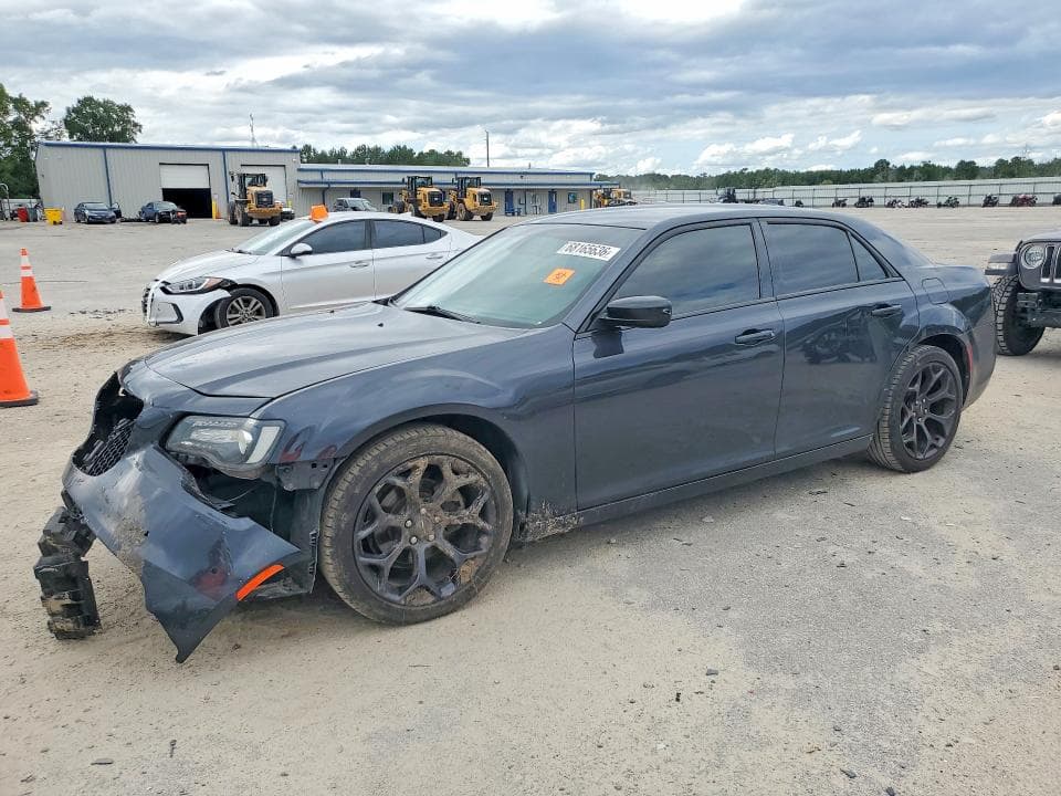 2019 CHRYSLER 300 TOURING - 1
