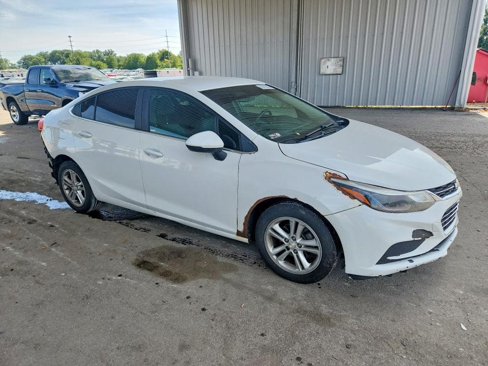 2017 CHEVROLET CRUZE LT 4