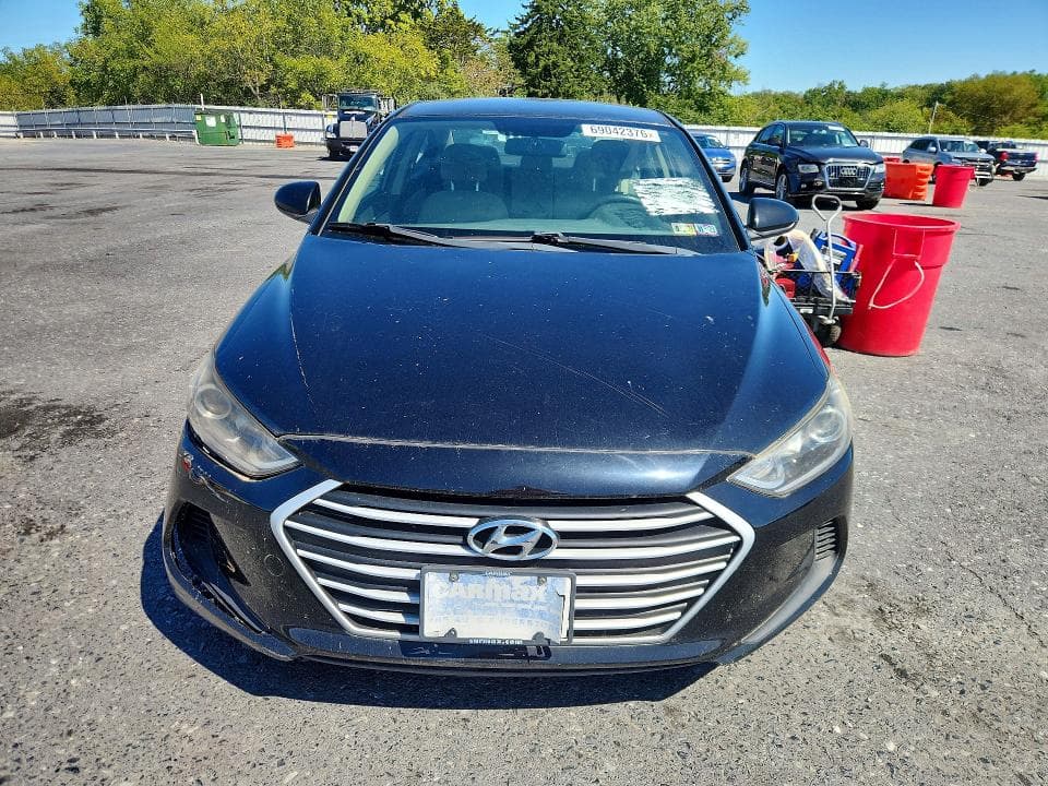 2017 HYUNDAI ELANTRA SE 5